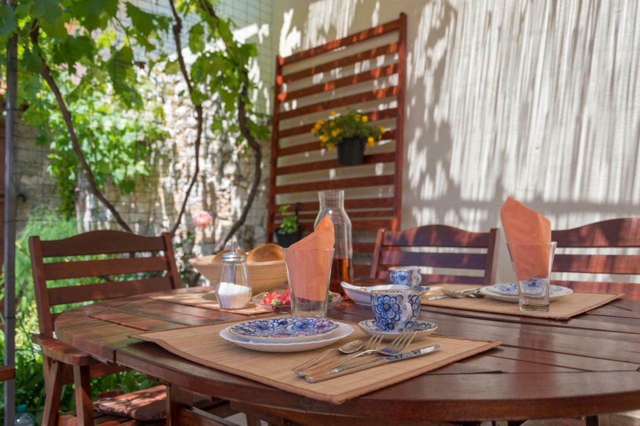 Mediterranean Terrace Apartment With Bikes & Sup Скрадин Екстер'єр фото